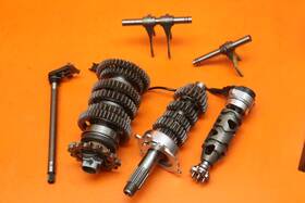 Bmw 23008394006 2015-2017 S1000rr Oem Engine Motor Transmission Tranny Gears Only 5k Miles
