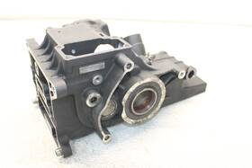 332825-07b Harley 13 Harley-davidson Road Glide Cvo Fltrxse2 Transmission Case