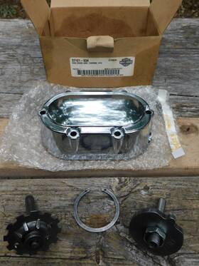 37121-03a Harley-davidson Hd Side Cover Assy Chrome Hydraulic 07/06/04