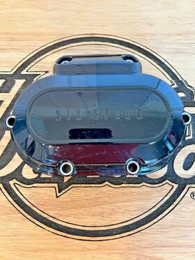 37193-11 Harley-davidson Used Gloss Black Six Speed Transmission Side Cover