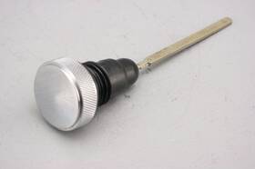 62849-07a Harley-davidson 2007 Electra Glide Cvo Engine Oil Didpstick Smooth Chrome