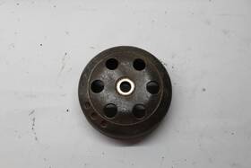 22100-gs6-000 Honda 1989 Elite 50 Sr Clutch Bell Housing Drum 22100-gs6-000 Honda 1989 Elite 50 Sr Clutch Bell Housing Drum