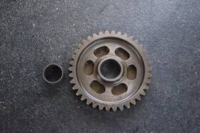 23411-425-000 Honda Cb750c Cb750k Cb750f Transmission Countershaft Counter Shaft Low Gear 38t