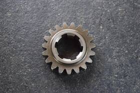 23431-425-000 Honda Cb750c Cb750k Cb750f Transmission Main Axle Drive Shaft 2nd 19t Gear