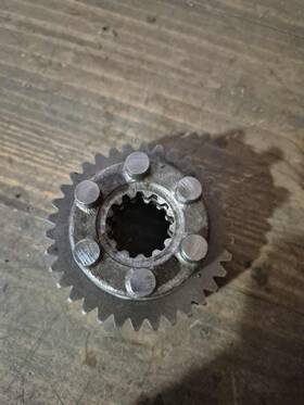 Honda 23441-mr1-000 1994 Shadow Vt600cd 34t Countershaft Second Gear