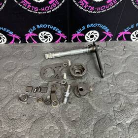 2gu-18101-00-00 Honda 2002 - 2005 Crf450r Shifter Shifting Mechanism Ratchet Pawl Assy Shaft