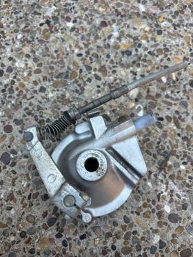 Honda 43141-147-010 1978 Express Nc50 Na50 Rear Brake Shaft Cam And Shoe Assembly