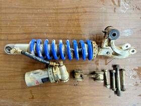 52400-kn5-003 Honda Xr350r Oem 1985 Shock Absorber Assembly With Linkage Bolts