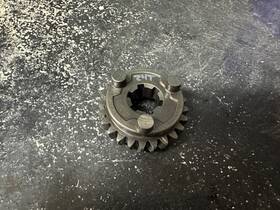 Kawasaki 13129-1729 86-04 24t Output 5th Gear Assembly # Kx80