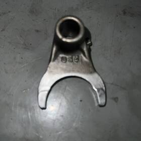 13140-1250 Kawasaki 2001 Kx250 Shift Fork 4th And Top P/n