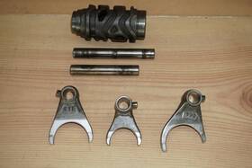 13141-1188 Kawasaki 1995 Kx125 Kx 125 Gear Shifter Shift Drum Cam Forks Fork