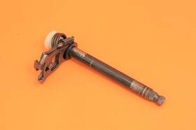 13161-1103 Kawasaki 1986 83-86 Kx500 Kx 500 Oem Shift Shifter Shaft Gear Selector Spindle Axle Paw