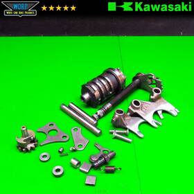 13239-1038 Kawasaki 1981-1984 Kdx250 Shift Assembly Forks Drum Shaft Cam Pawl