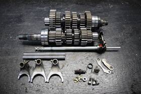 Kawasaki 13260-1681 98-99 Ninja Zx9r Zx9 Oem Engine Motor Transmission Trans Gears 1998