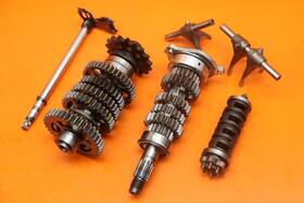 13262-0350 Kawasaki 06-07 Ninja Zx10r Oem Engine Motor Transmission Tranny Gears