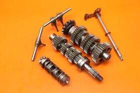 13262-1233 Kawasaki 2021-2023 Z900 Oem Engine Motor Transmission Tranny Gears