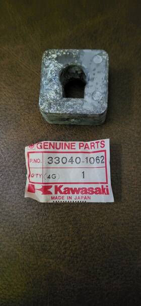 33040-1062 Kawasaki Oem Inside Chain Adjuster Kx250 Kx500