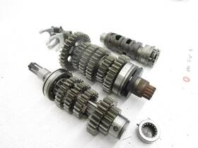 24121-01d01 Suzuki 06 Gs 500f Transmission Trans 2003-2009