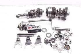 Suzuki 24121-26d01 93 Gsx1100g Oem Engine Motor Transmission Tranny Gears Eb2