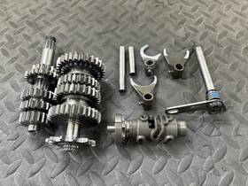 24131-10h01 Suzuki 07-09 Rmz250 Oem Engine Transmission Tranny Assembly Gears Shift Shaft