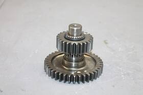 Suzuki 24151-10g20 2005 Burgman 650 Shaft Counter Gear Nt 39