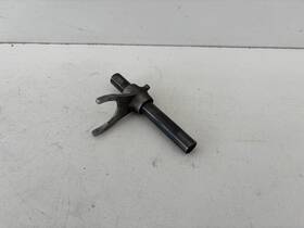 Suzuki 25231-17e11 2000-2003 Gsxr 750 Gsxr750 Transmission Gear Shift Fork