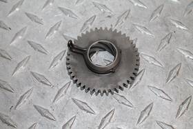 26241-04002 Suzuki 1995 Jr50 Jr 50 Kick Starter Gear 26241-04002 Suzuki 1995 Jr50 Jr 50 Kick Starter Gear