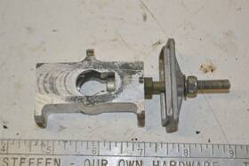 61410-02b02 Suzuki Rm 80 85 Chain Adjuster Axle Block 1986-2003