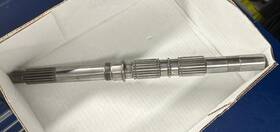96-744 Ultima Right Side Drive 6 Speed Transmission Main Shaft