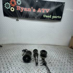 10l-17582-00-00 Yamaha 82 Virago 920 Xv920 Oem Engine Motor Transmission Tranny Gear