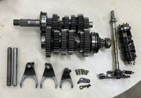 Yamaha 1rc-18513-00-00 14 15 16 17 Fz09 Fz-09 Transmission Gearbox Gears Main Counter Shaft