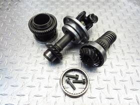 1ta-y1757-00-00 Yamaha 1981 81-83 Xv750 Virago Oem Middle Drive Gear Assembly
