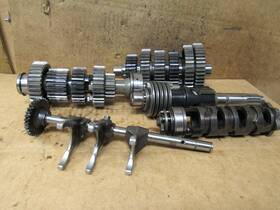 2h7-17401-00-00 Yamaha 1981 Xs1100 Sh Xs Eleven Transmission Gear Box