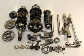 2ms-e7411-10-00 Yamaha 2024 Mt-03 Engine Tranny Transmission Gears Gear Shifter Fork Drum