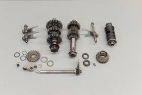 2x5-17411-00-00 Yamaha 1977- 1978 Yz400 77 It250 Complete Engine Transmission Assembly Gears