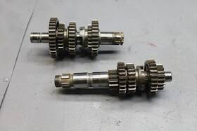 Yamaha 3y1-17402-00-00 1980 Tt250 Engine Transmission Tranny Assembly Gears