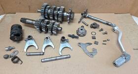 4jx-17411-00 Yamaha 1995 Yz250 Transmission Shift Shaft Drum Fork Axle Gear Drive Sprocket