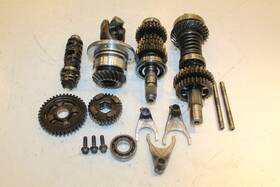 Yamaha 4nk-17411-a0-00 1998 Royal Star Xvz1300 Transmission Tranny Gear Gears Shift Fork Drum