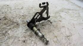 4wm-18101-01-00 Yamaha 2005 Xv1700 1700 Road Star Midnight Silverado Gear Shift Shaft Spindle