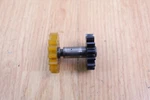 1993 Yamaha V-MAX1200 Oil Pump Idle Shaft & Gears. Fixed Price $15.00.