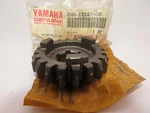 Nos Yamaha 1987 Genuine Transmission 4TH Gear Wheel 2HH-17241-00. Fixed Price $199.99.