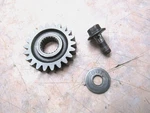 1982 Honda Cr 480 Oem Primary Drive Gear Assembly #4 /#13615-KA5-770. Fixed Price $19.48.