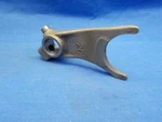 Honda 24212-MB2-000. Center Gearshift Fork. Fits Vf 700/750. H353.. Fixed Price $18.95.