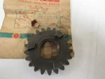 Yamaha 4TH Transmission Pinion Gear AT1 LT3 HT1 #256-17141-00-00. Fixed Price $10.34.