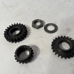 1996 Honda 96-04 XR400R Oem Engine Motor Crank Shaft Primary Main Drive Gear Set. Fixed Price $49.99.