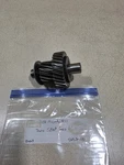 2005 Yamaha Majesty YP400 Transmission Gears Main Axle Assembly #925.2-60. Fixed Price $50.00.